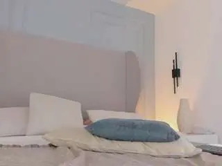 Chloedee  live sex cam