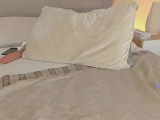 Chloedee  live sex cam