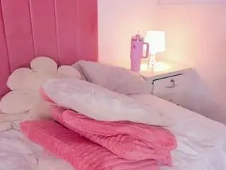 Cristaalhart  live sex cam