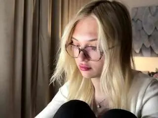 Dorthycalabretta  live sex cam