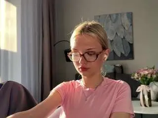 Dorthycalabretta  live sex cam