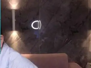 Evoni-b  live sex cam