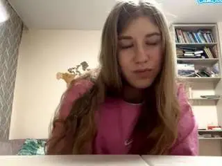 Vondajahoda  live sex cam