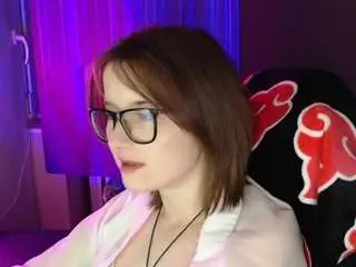 Cherryxxluna  live sex cam