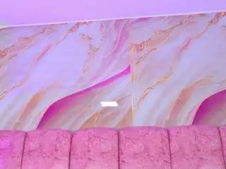 Emmacurvy  live sex cam