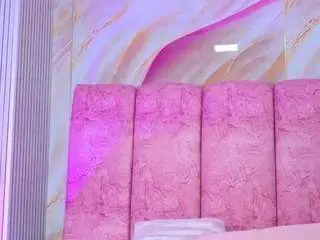 Emmacurvy  live sex cam