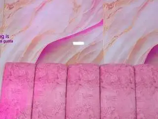 Emmacurvy  live sex cam