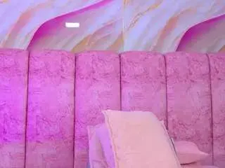 Emmacurvy  live sex cam