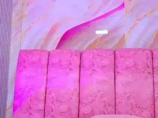 Emmacurvy  live sex cam