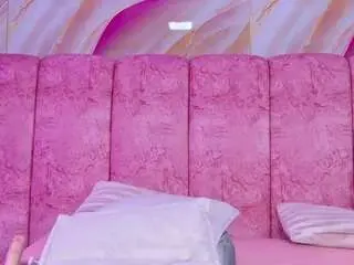 Emmacurvy  live sex cam