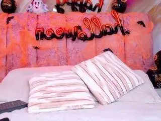 Emmacurvy  live sex cam