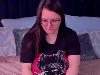 Helendanvers  live sex cam