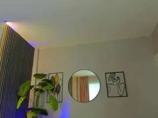 Hottielillyxxx  live sex cam