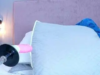 Tamara-kisses  live sex cam