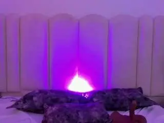 Antonellasmiith  live sex cam