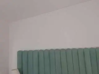 Antonellasmiith  live sex cam