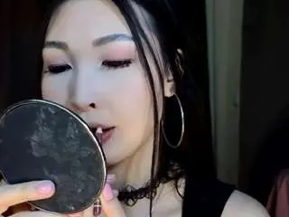 Honey-yani  live sex cam