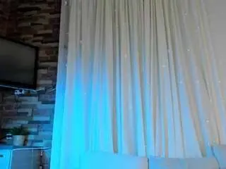 Honeymoann  live sex cam