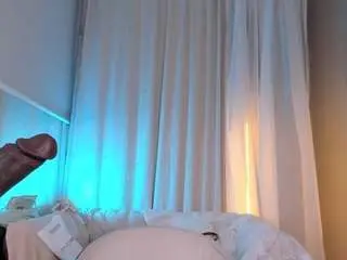 Honeymoann  live sex cam