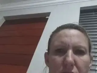 Isabelle-cora  live sex cam