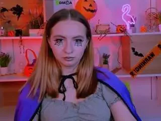 Laura-sween  live sex cam