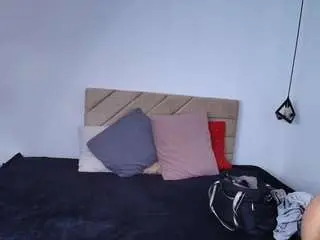 Natasha-rose  live sex cam