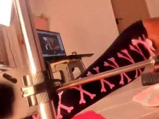 Sugar-mirie  live sex cam