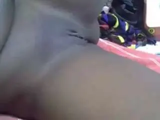 Cute-tara  live sex cam