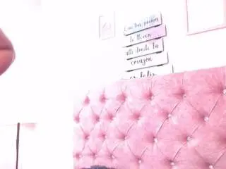 Miss-demoni  live sex cam