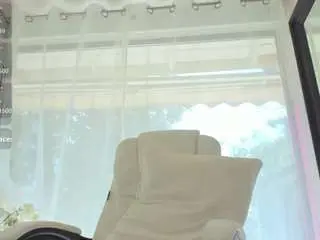 Russian-ava  live sex cam