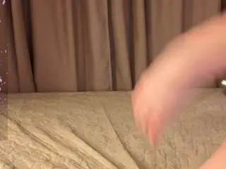 Vicki-turner  live sex cam