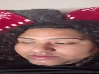 Angeliccreamyrican  live sex cam