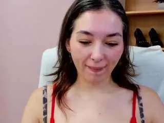 Meganxkiss  live sex cam