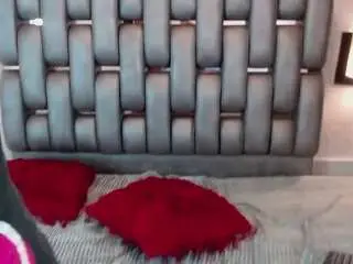 Miia-rousee  live sex cam