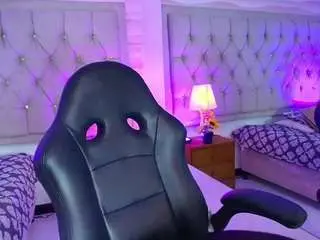 Liathompson-fg  live sex cam