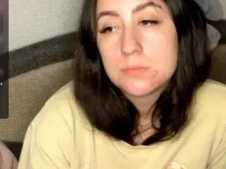 Raeanngoar  live sex cam