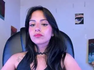 Ary-pieerce  live sex cam
