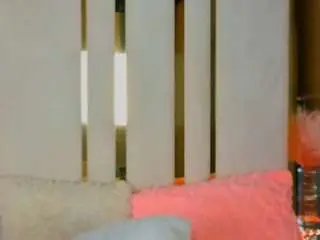 Daryanagray  live sex cam