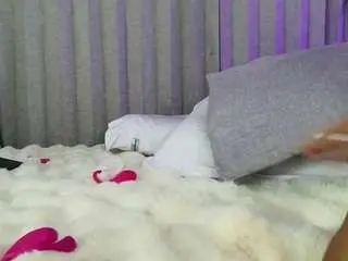 Hanna-1sweet  live sex cam