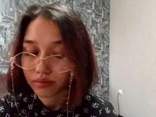 Linneagarcia  live sex cam