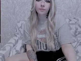 Pollyhammilton  live sex cam