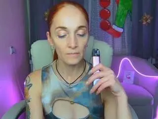 Breeterner  live sex cam