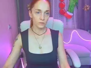 Breeterner  live sex cam