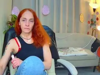 Breeterner  live sex cam