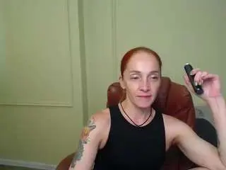 Breeterner  live sex cam