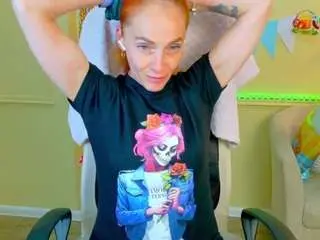 Breeterner  live sex cam