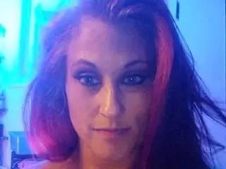 Busybee1983  live sex cam