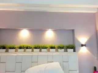 Helenaroos  live sex cam