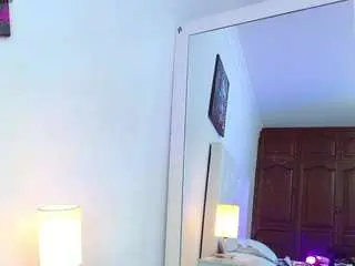 Sweett-canela  live sex cam