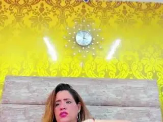 Bellamystic  live sex cam